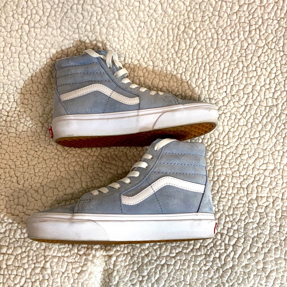 Size 5 Vans in Suede High Top